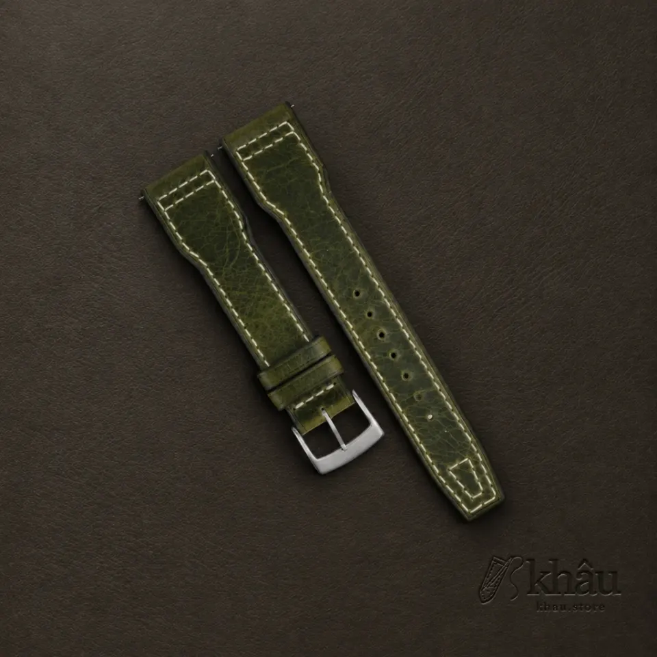 Pilot Olive Badalassi Carlo Waxed Leather Watch Strap — front view