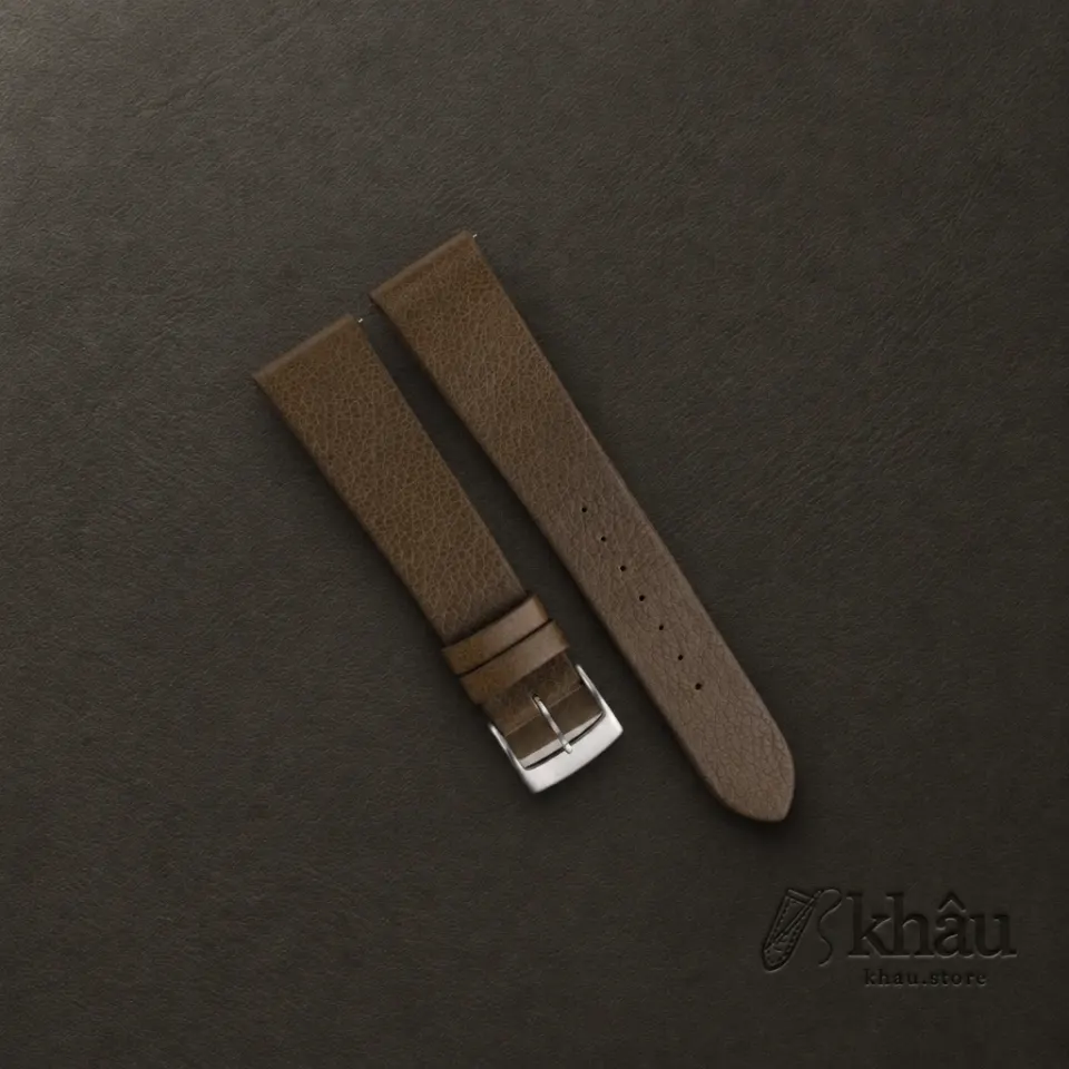 Vintage Olive Swift Leather Watch Strap — front view