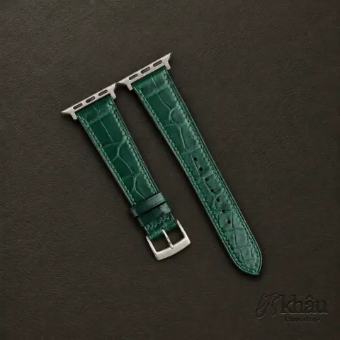 Emerald Green Alligator Leather Apple Watch Band — front view