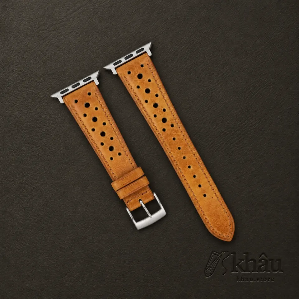Rally Whiskey Waxed Badalassi Carlo Leather Apple Watch Band — front view