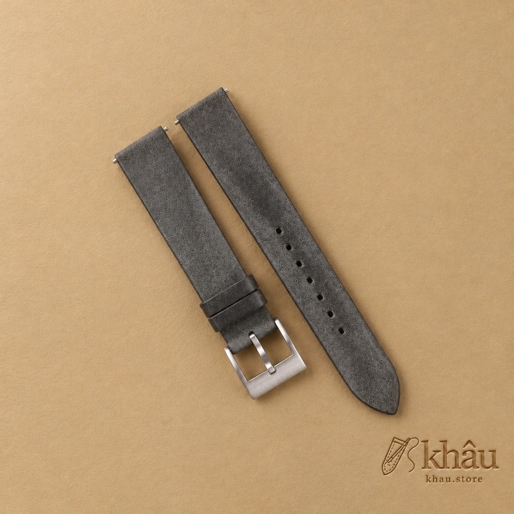 Vintage Black Maya Vegetable Tanned Calfskin Leather Slim Watch Strap — front view